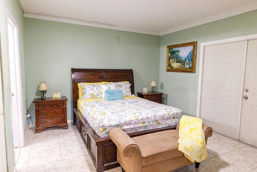 Private Suite In North Miami North Miami Beach Esterno foto